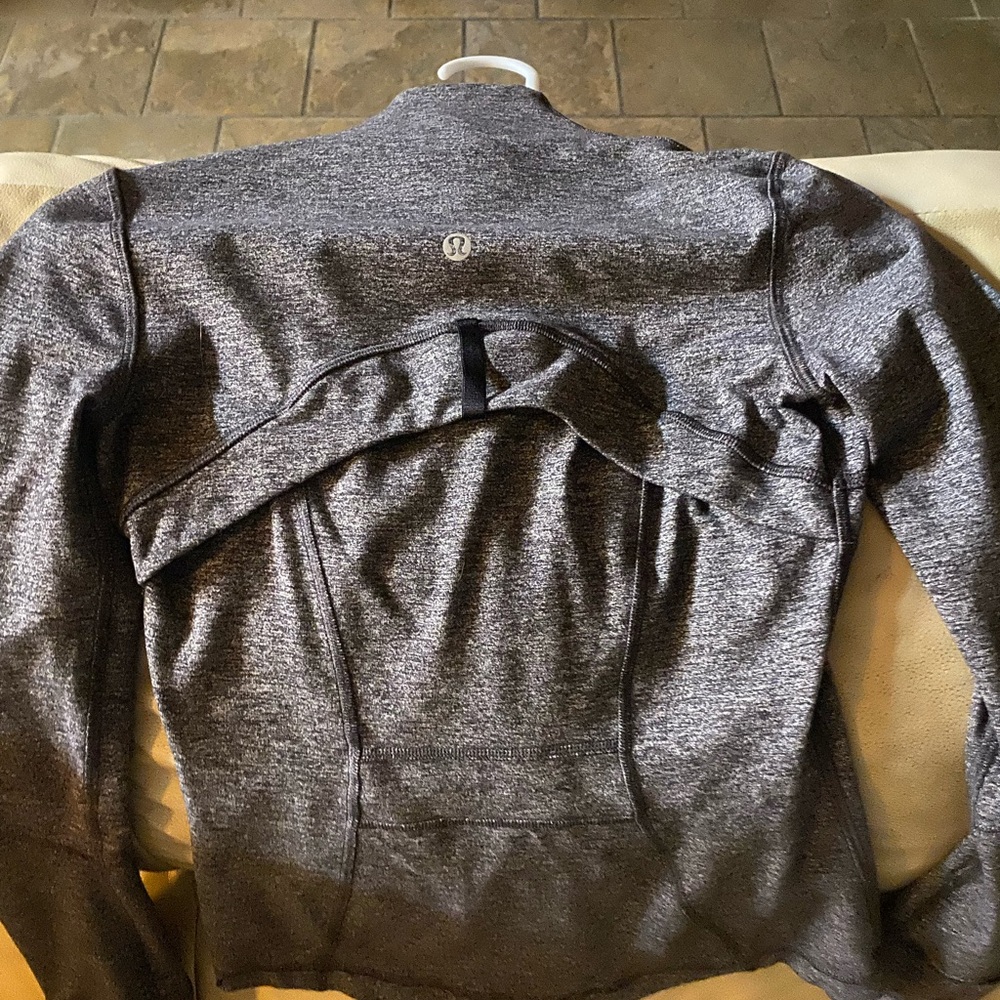 brand new lulu jacket!!